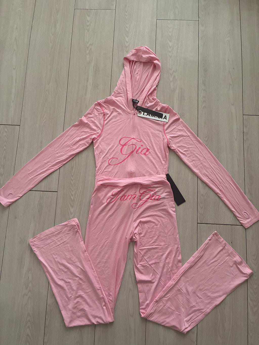 Iam Gia matching set